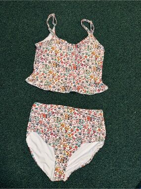Janela Bay Floral Two-Piece Swim Set in Multicolor